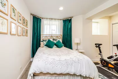 3750 N Wilton Avenue #2, Chicago, IL 60613 - Photo 18