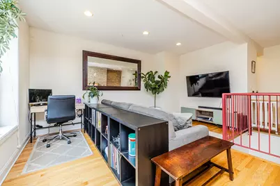 3750 N Wilton Avenue #2, Chicago, IL 60613 - Photo 4
