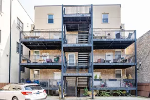 3750 N Wilton Ave, Chicago, IL 60613 - Photo 24