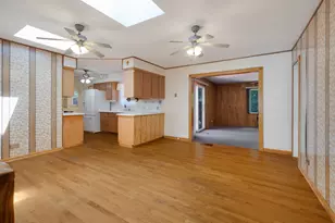 79 Eden Rd, Elk Grove Village, IL 60007 - Photo 12