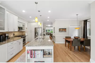 1518 W Norwood Street, Chicago, IL 60660 - Photo 16
