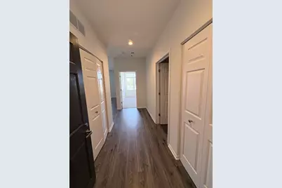625 Deerfield Road #402, Deerfield, IL 60015 - Photo 12