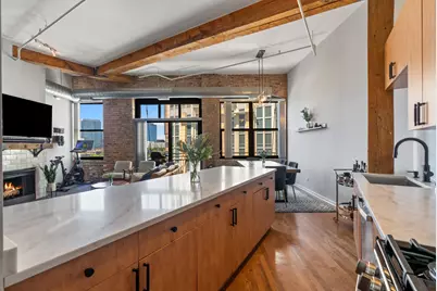 520 W Huron Street #620, Chicago, IL 60654 - Photo 10