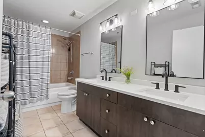520 W Huron Street #620, Chicago, IL 60654 - Photo 16