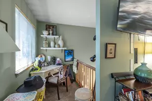 267 W Treehouse Ln, Round Lake, IL 60073 - Photo 10