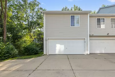 267 W Treehouse Lane, Round Lake, IL 60073 - Photo 18