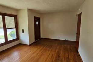 8456 S Damen Ave, Chicago, IL 60620 - Photo 8