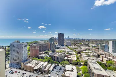 655 W Irving Park Road #3117, Chicago, IL 60613 - Photo 12