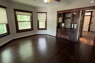 319 Chicago Ave, Oak Park, IL 60302 - Photo 4