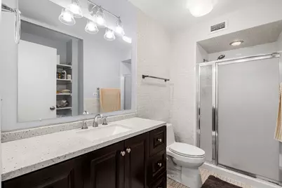 5901 N Sheridan Road #2C, Chicago, IL 60660 - Photo 14