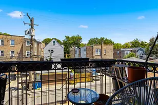 4231 N Kedzie Ave, Chicago, IL 60618 - Photo 10