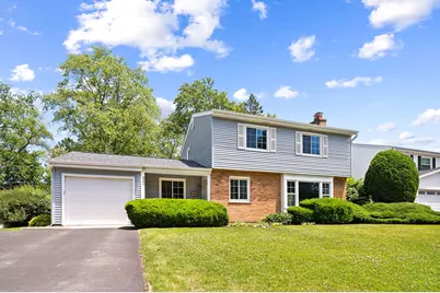 217 Willow Avenue, Deerfield, IL 60015 - Photo 1