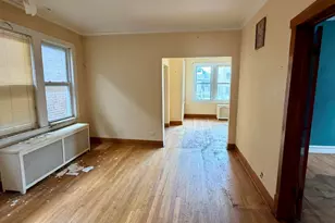5216 W Melrose St, Chicago, IL 60641 - Photo 8