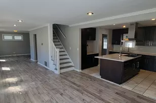 1110 S Chase St, Wheaton, IL 60189 - Photo 6