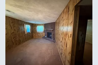 101 S Parkside Road, Normal, IL 61761 - Photo 18