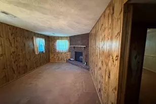 101 S Parkside Rd, Normal, IL 61761 - Photo 18