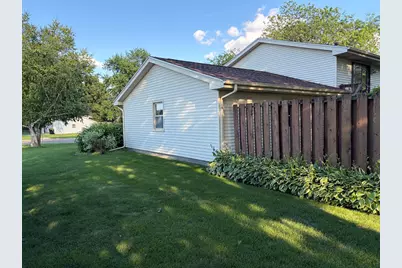 101 S Parkside Road, Normal, IL 61761 - Photo 36