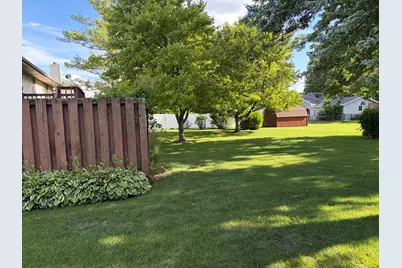 101 S Parkside Road, Normal, IL 61761 - Photo 34