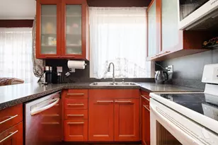 5049 N Neva Ave, Chicago, IL 60656 - Photo 26