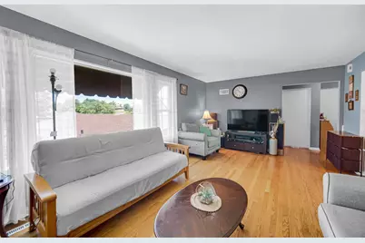 1551 Balmoral Avenue #1551, Westchester, IL 60154 - Photo 4