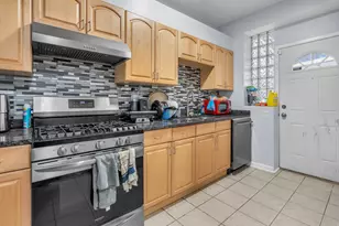 6706 S Ridgeland Ave, Chicago, IL 60649 - Photo 8
