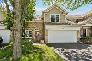 459 Davinci Cir, Bolingbrook, IL 60440 - Photo 1