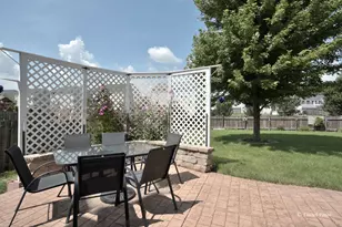 3283 Pinewood Dr, Yorkville, IL 60560 - Photo 20