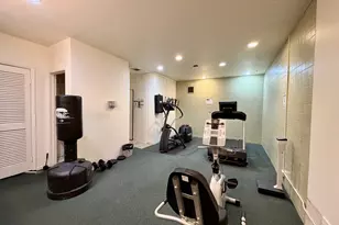 5840 W 104th St, Oak Lawn, IL 60453 - Photo 26