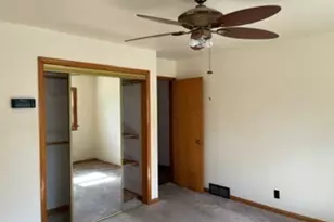 17724 Henry St, Lansing, IL 60438 - Photo 10