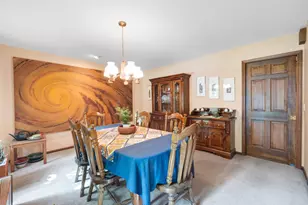 912 Burnham Ct, Glenview, IL 60025 - Photo 6