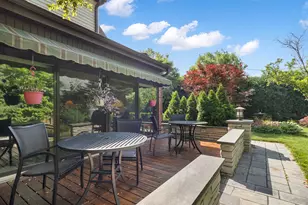 912 Burnham Ct, Glenview, IL 60025 - Photo 22