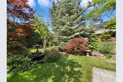 912 Burnham Court, Glenview, IL 60025 - Photo 14