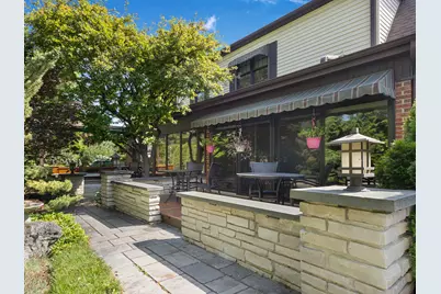 912 Burnham Court, Glenview, IL 60025 - Photo 24