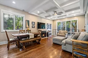 2455 W Walton St, Chicago, IL 60622 - Photo 6