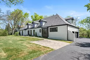 1975 Sunset Ridge Rd, Northfield, IL 60093 - Photo 2
