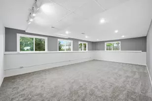 1346 Knolls Ave S, Dekalb, IL 60115 - Photo 18