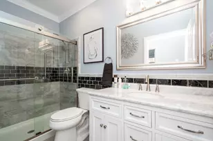 3136 Falling Waters Ln, Lindenhurst, IL 60046 - Photo 20