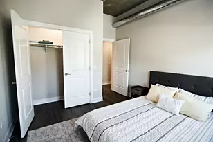 3833 N Broadway St, Chicago, IL 60613 - Photo 8