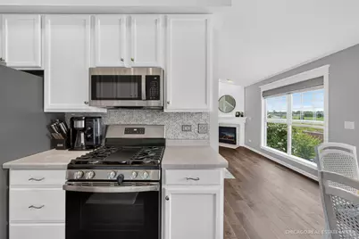 11149 Douglas Avenue #11149, Huntley, IL 60142 - Photo 8