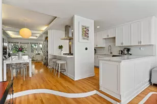 1933 W School St, Chicago, IL 60657 - Photo 12