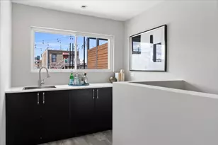 1339 W Ancona St, Chicago, IL 60642 - Photo 32
