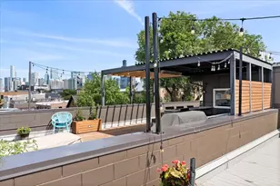 1339 W Ancona St, Chicago, IL 60642 - Photo 36