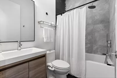 1339 W Ancona Street, Chicago, IL 60642 - Photo 24