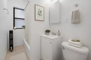 7355 N Damen Ave, Chicago, IL 60645 - Photo 16