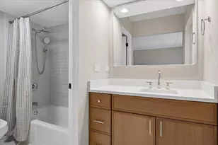 203 N Kenilworth Ave, Oak Park, IL 60302 - Photo 10