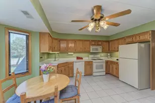 9420 S Melvina Ave, Oak Lawn, IL 60453 - Photo 10