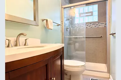 416 N Main Street, Mount Prospect, IL 60056 - Photo 8