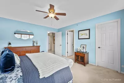 471 E Railroad Avenue, Bartlett, IL 60103 - Photo 16