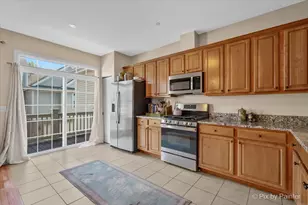 471 E Railroad Ave, Bartlett, IL 60103 - Photo 12