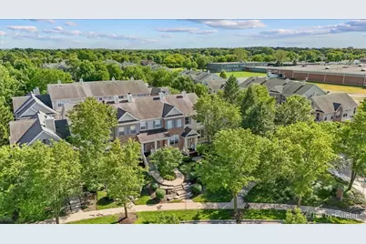 471 E Railroad Avenue, Bartlett, IL 60103 - Photo 30